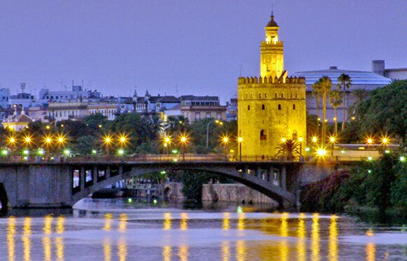 Prepara un viaje a Sevilla comprando billetes baratos de AVE