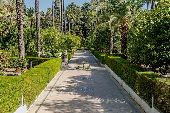 Visita en trenes AVE baratos Sevilla este julio 2019